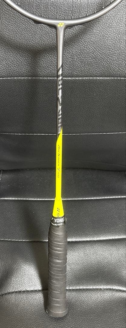 【美品】YONEXバドミントンラケットアークセーバー7