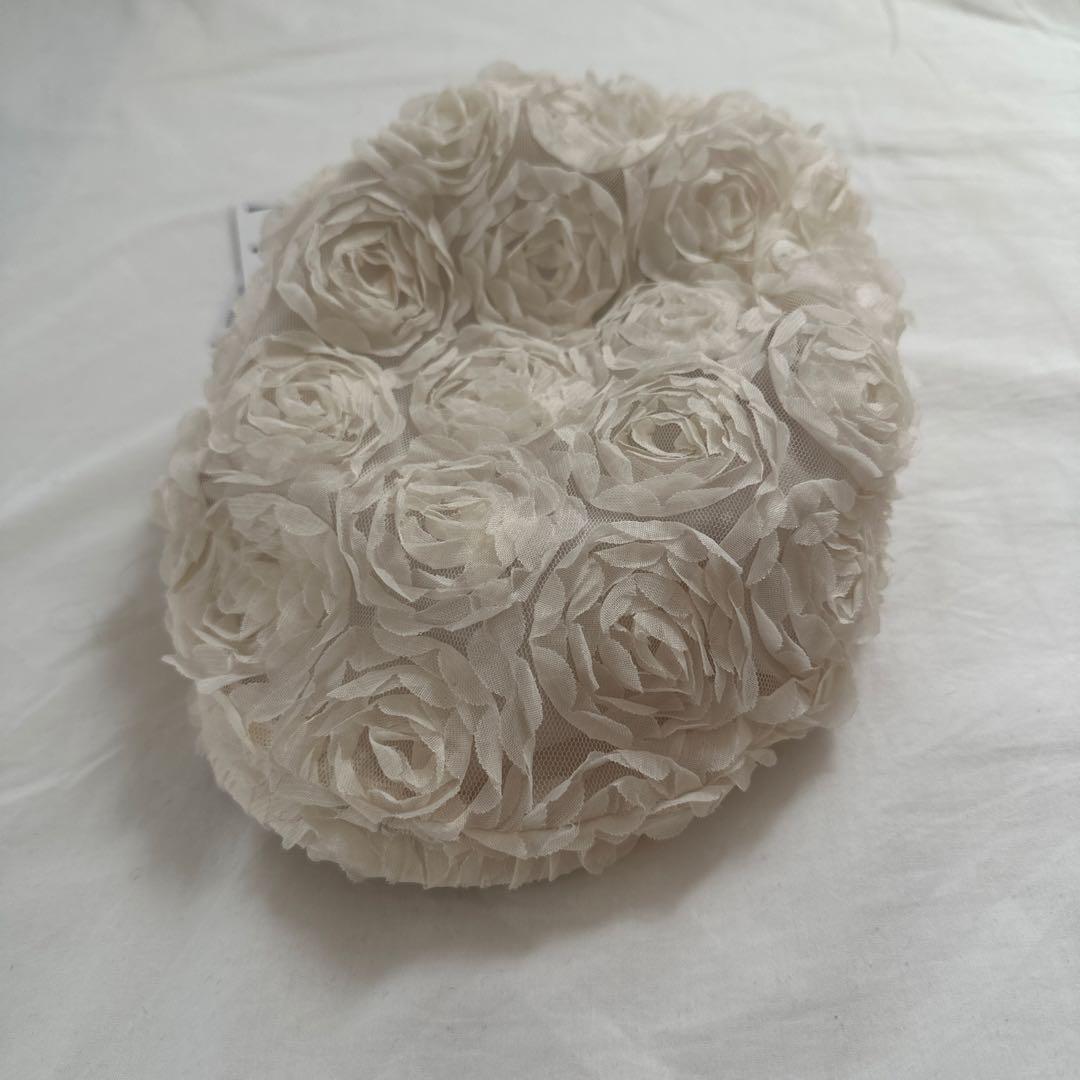 AWESOMENEEDS EQL フラワー装飾 ベレー帽 白