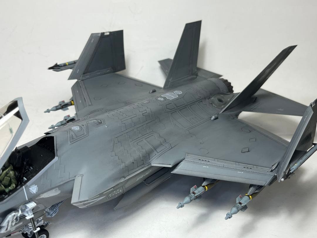 タミヤ 1/48 F-35C （完成品）