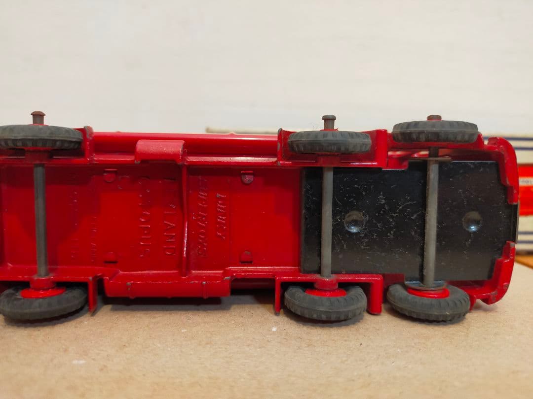 【Dinky Supertoys】943 Essoタンクローリーボックス付