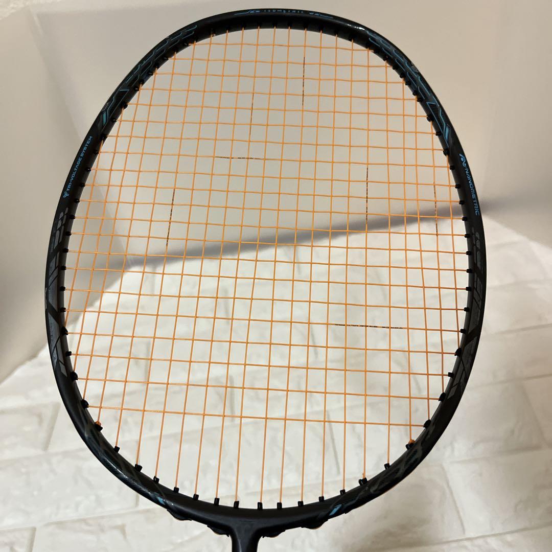 【廃盤品】YONEX VOLTRIC Z-FORCE2 ヨネックス 4UG5