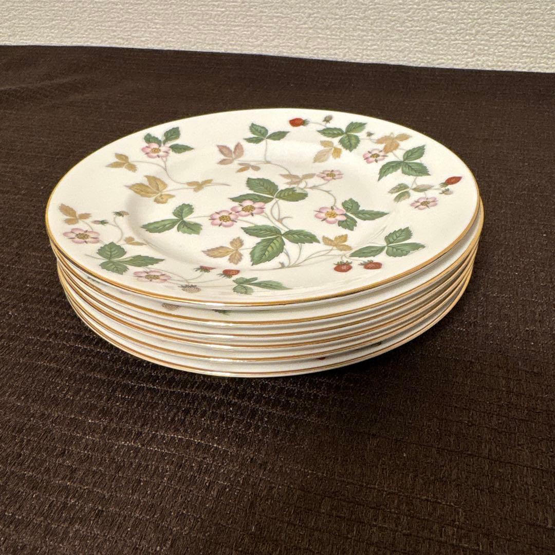 ウェッジウッド　ワイルドストロベリー　デザートプレート　15.5cm