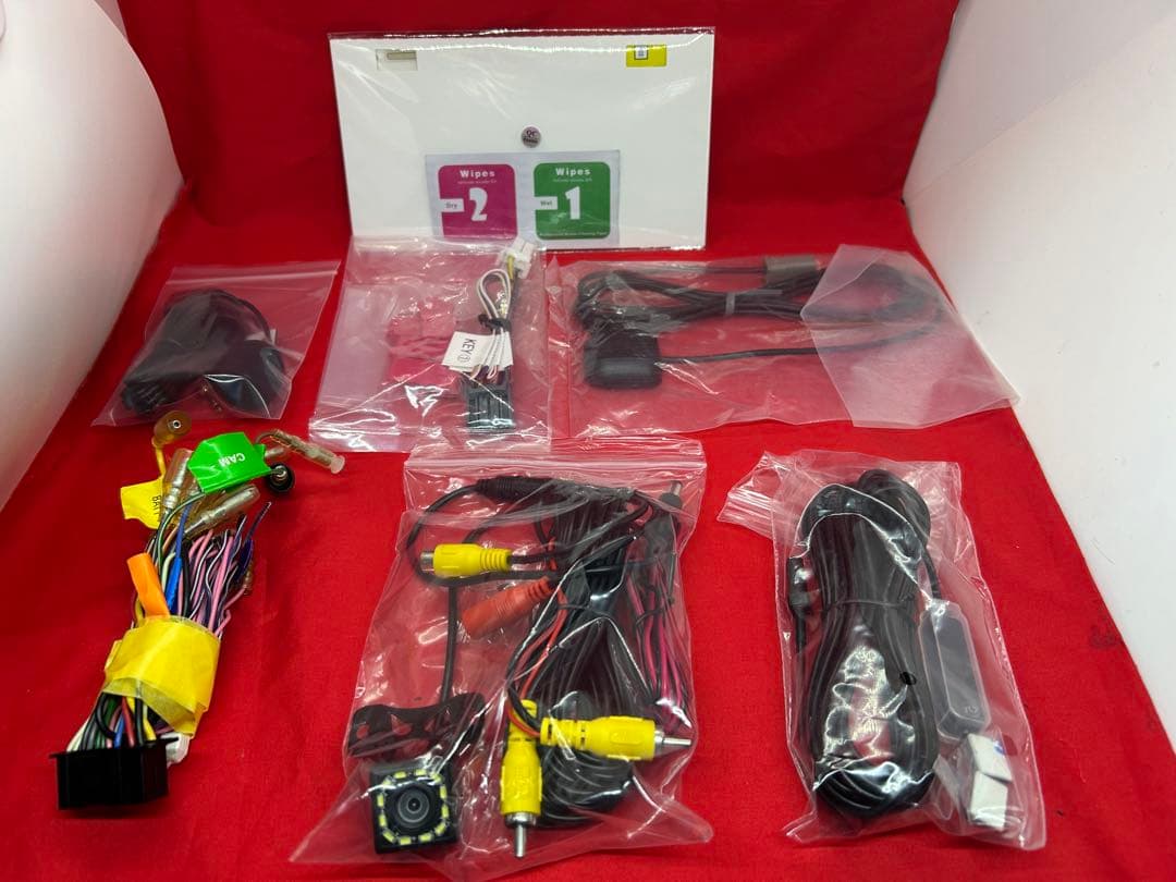 美品☆KENWOOD 2025年春地図　MDV-D405BT 新品バックカメラ付