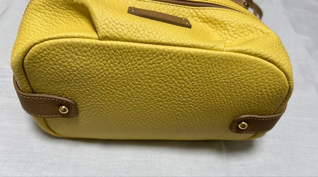 パーバーリーブルーレーベルショルダーバック　タグ付き