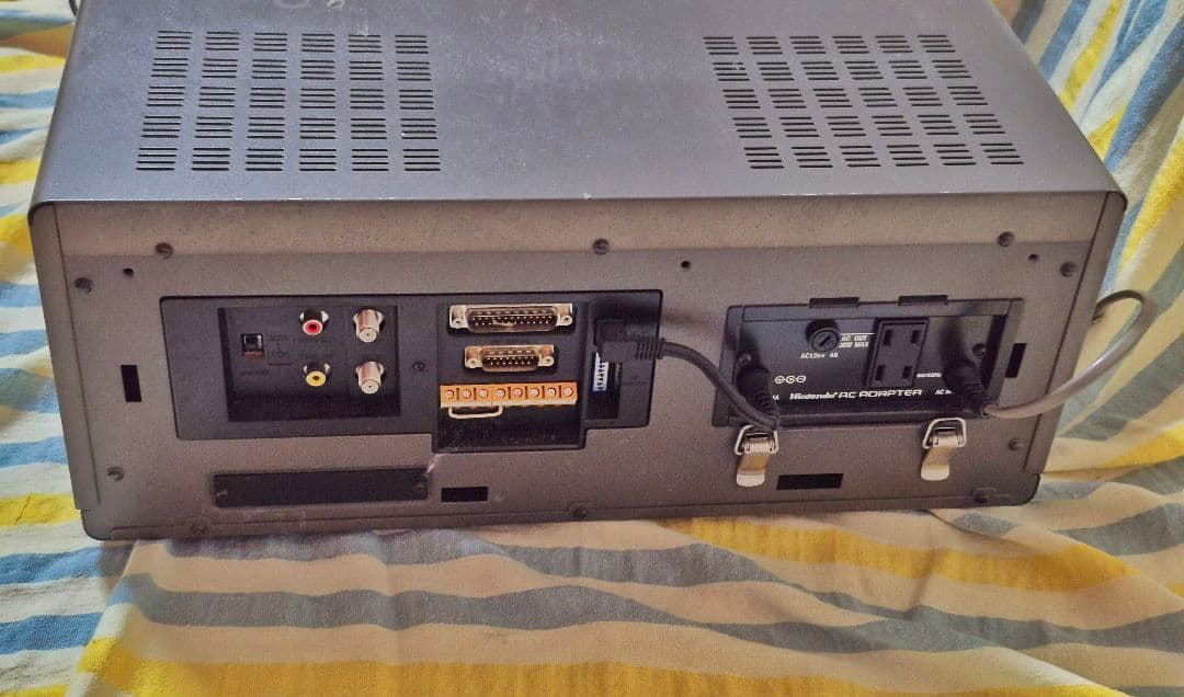 ファミコンボックス 業務用