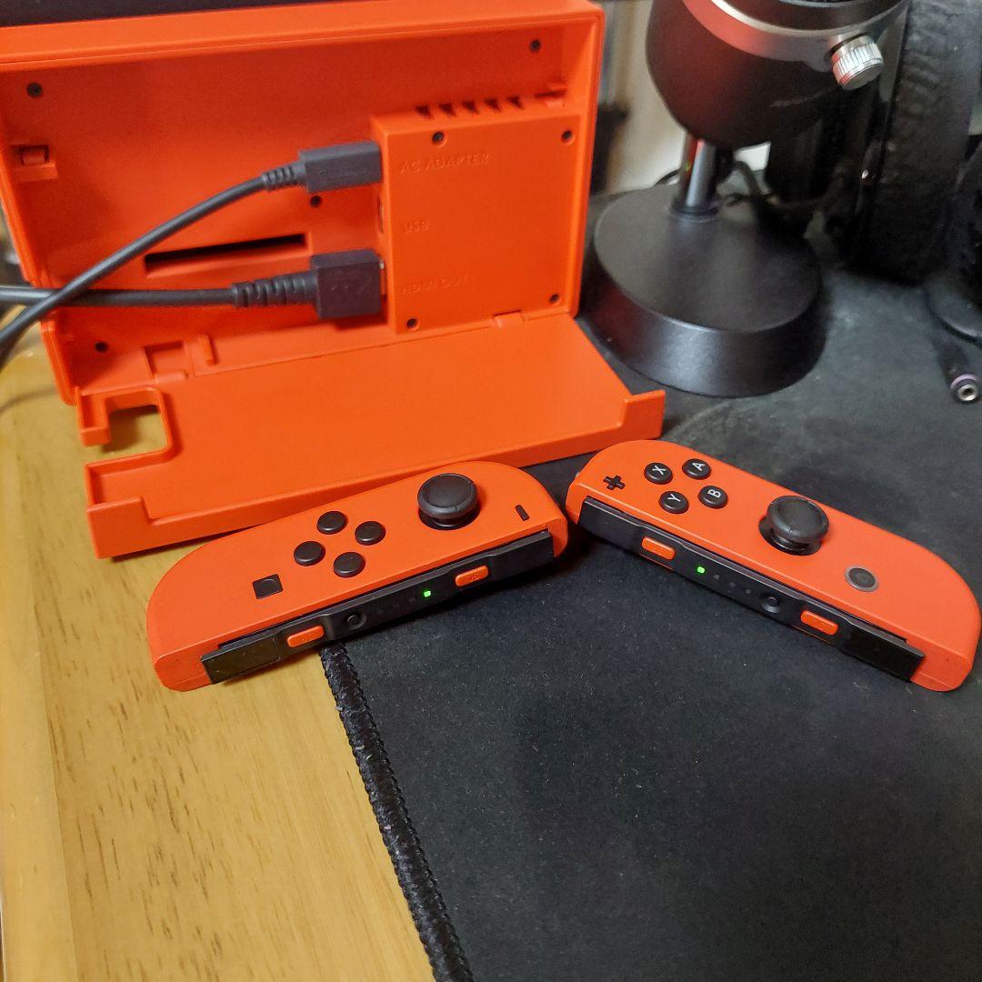Switch本体 マリオレッド ジョイコン 付属品のみ