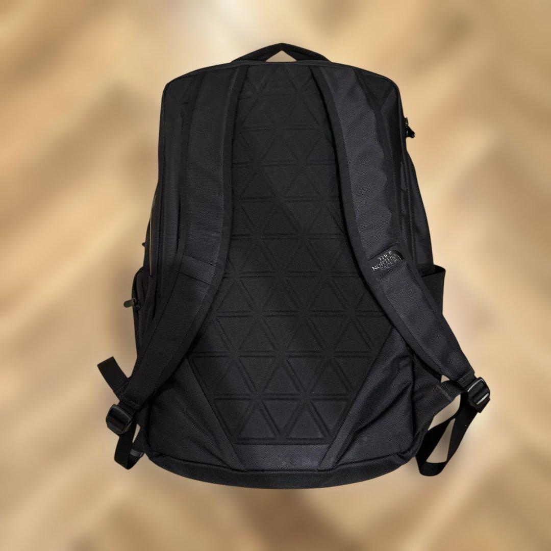 【美品】ノースフェイス シャトルデイパック ブラック