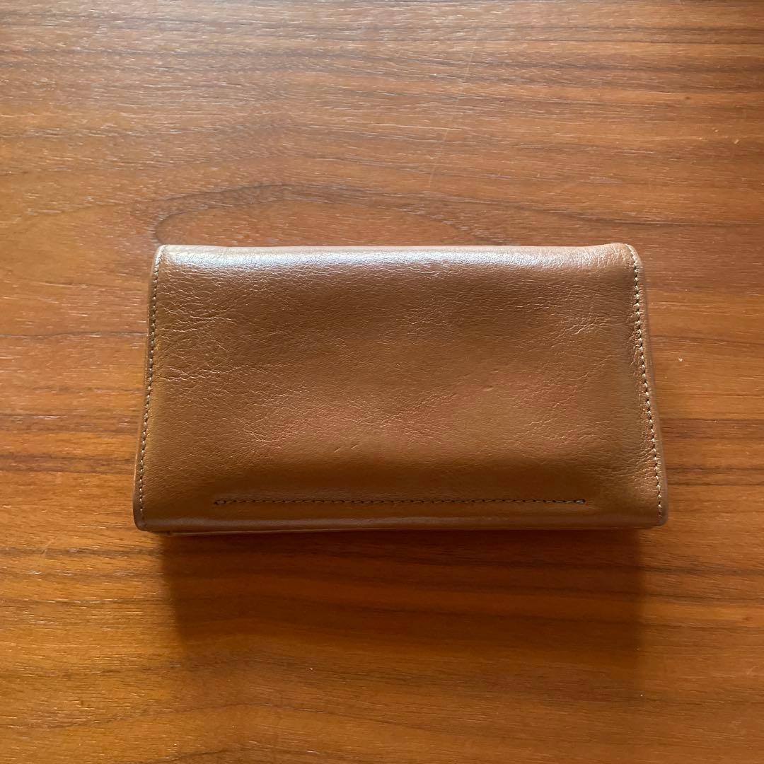 IL BISONTE 二つ折り財布（ミディアムウォレット）