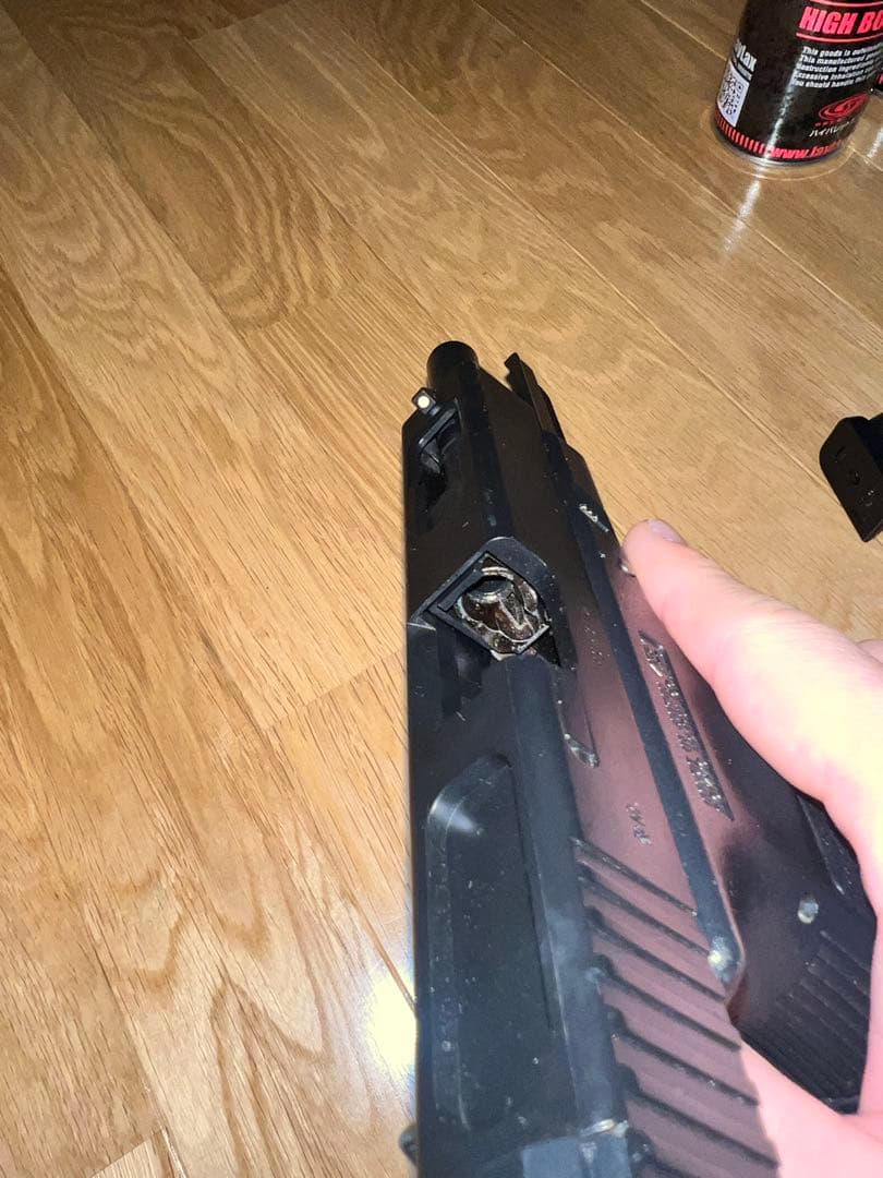 A*道様 東京マルイ　グロック18c 50連マガジン付　新品ガス×1半分くらいガ