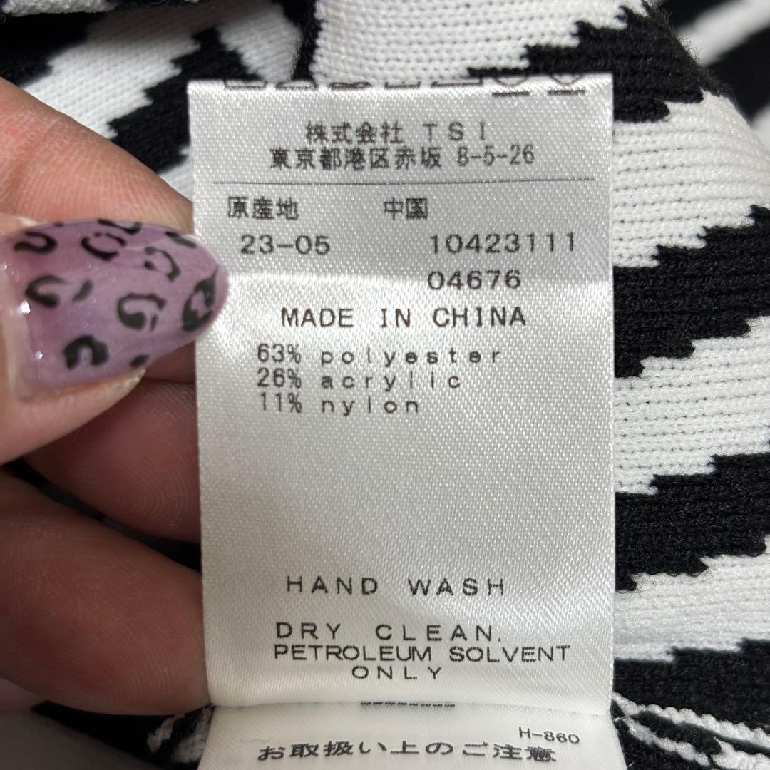 ★美品★ new balance ゴルフウェア セーター Mサイズ 黒 白