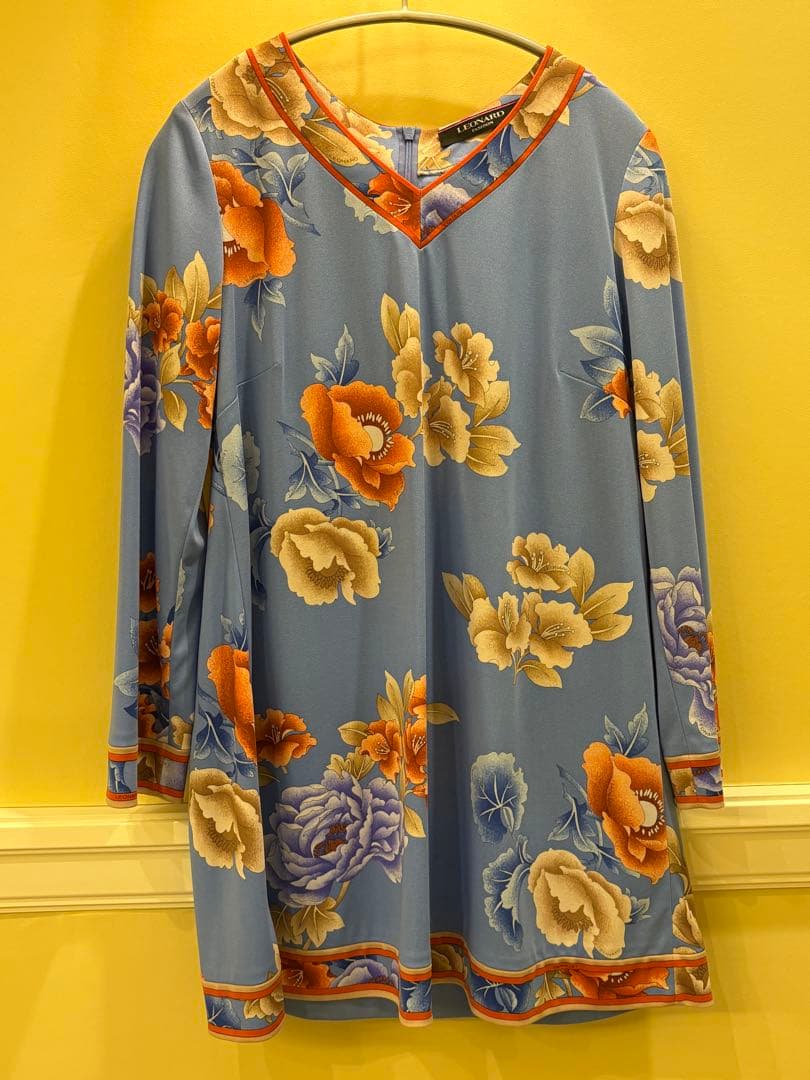 レオナール 備品　花柄チュニック 38