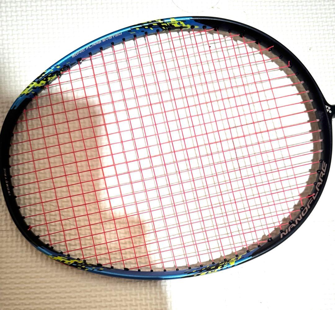 ヨネックスナノフレア700 廃盤　4u G5