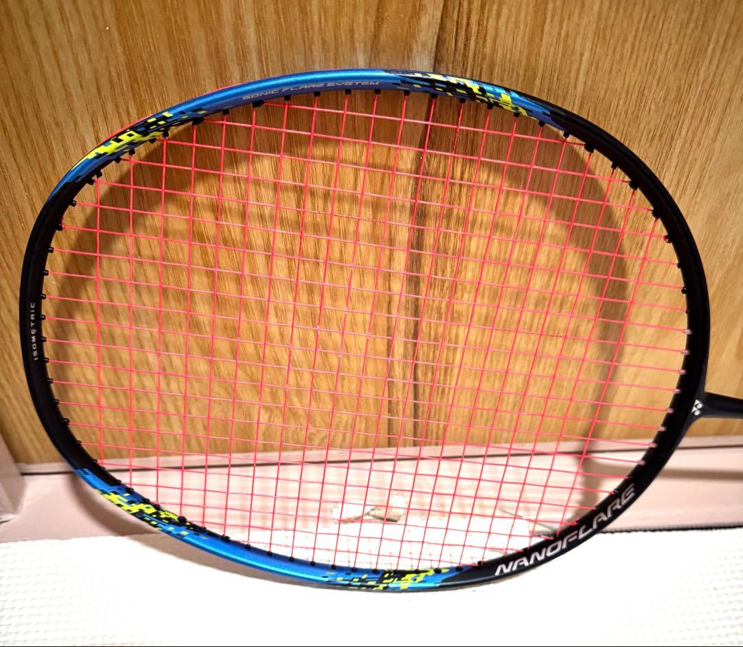 ヨネックスナノフレア700 廃盤　4u G5