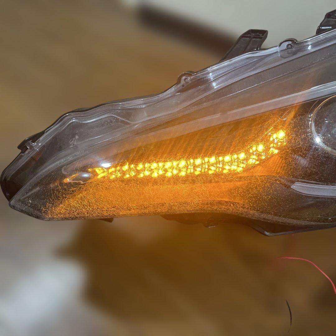 訳有り　86 BRZ クリスタルアイ ヘッドライト シーケンシャルウインカー