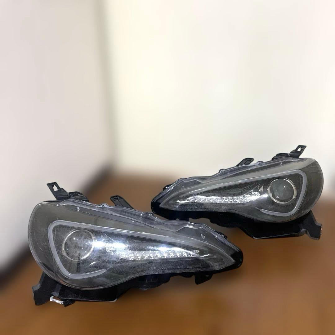 訳有り　86 BRZ クリスタルアイ ヘッドライト シーケンシャルウインカー