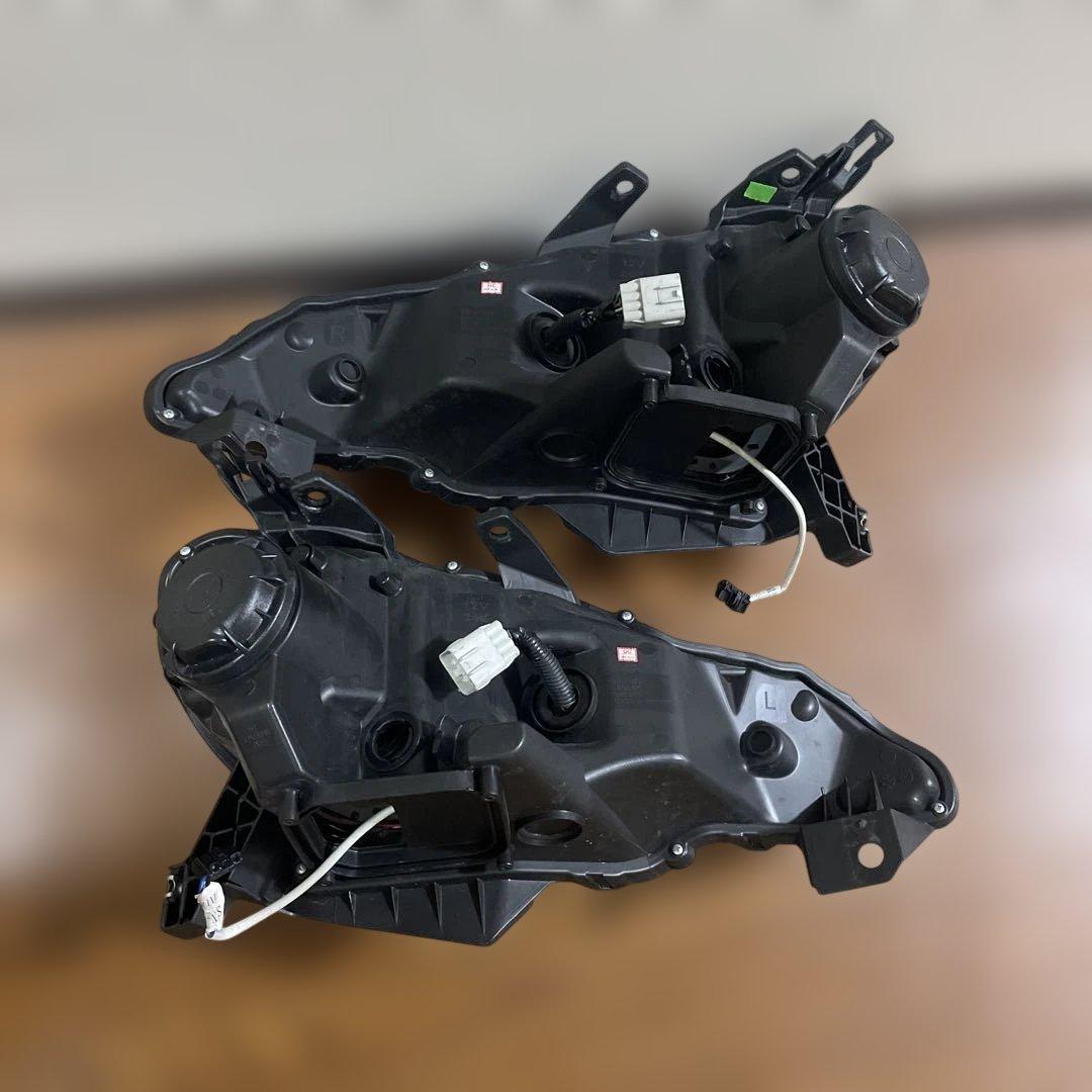 訳有り　86 BRZ クリスタルアイ ヘッドライト シーケンシャルウインカー