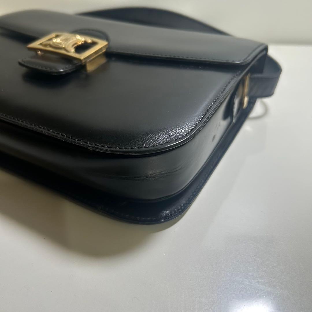 【美品】セリーヌ CELINE ショルダーバッグ トリオンフ金具 ポシェット