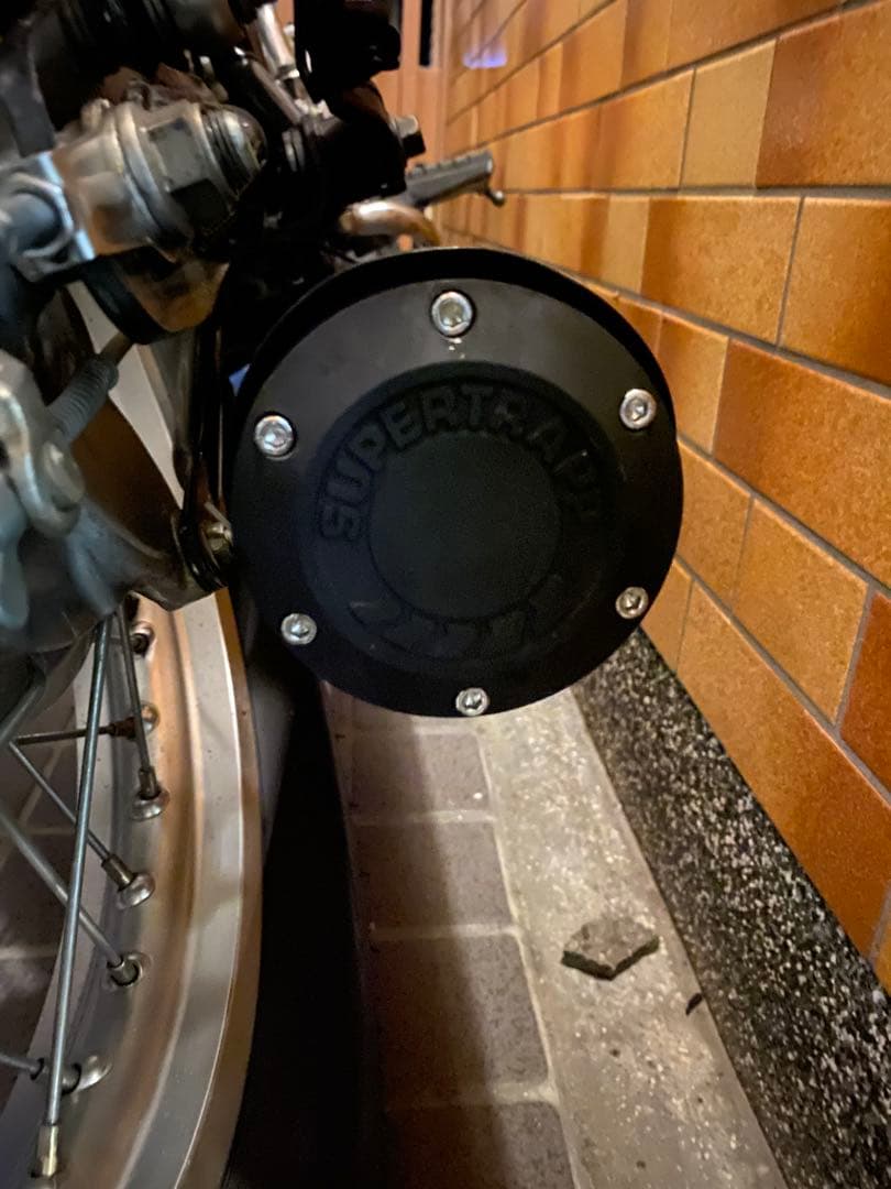 スーパートラップマフラー　SR400