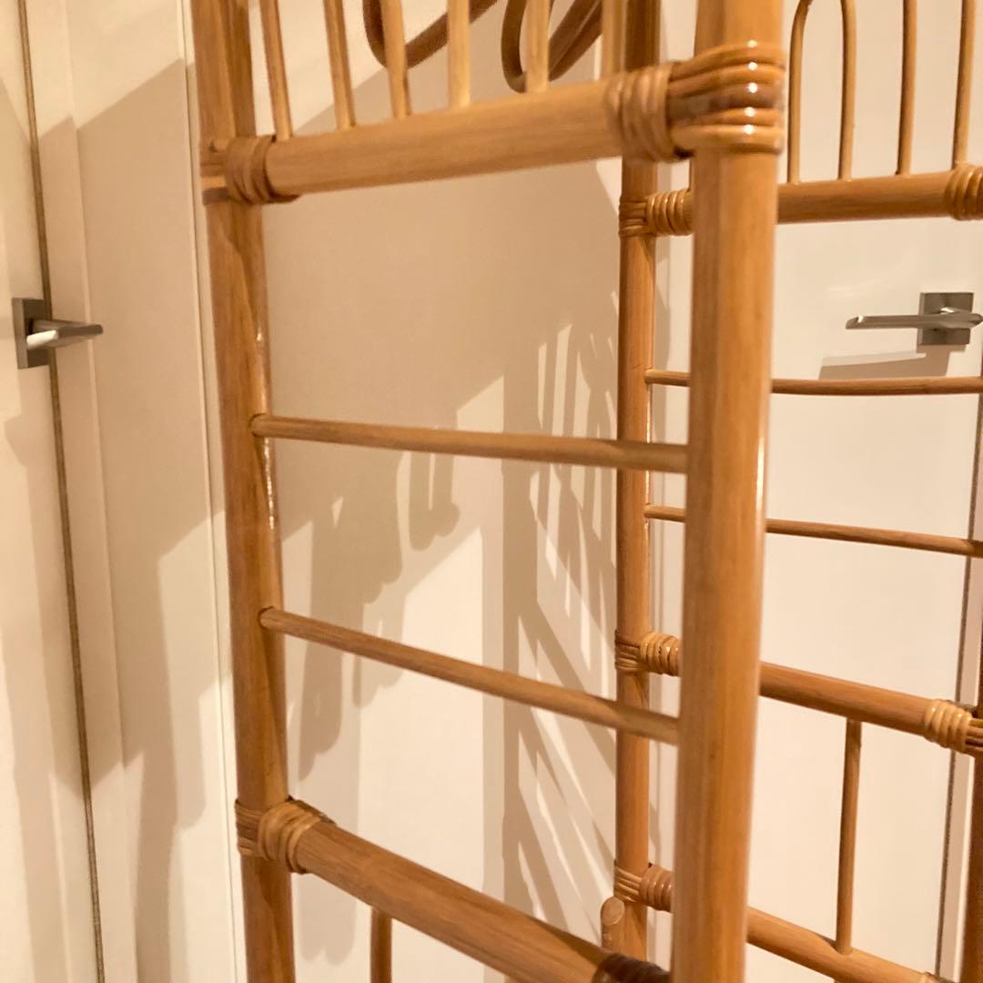籐家具　ラタン ハンガーラック 上棚付き