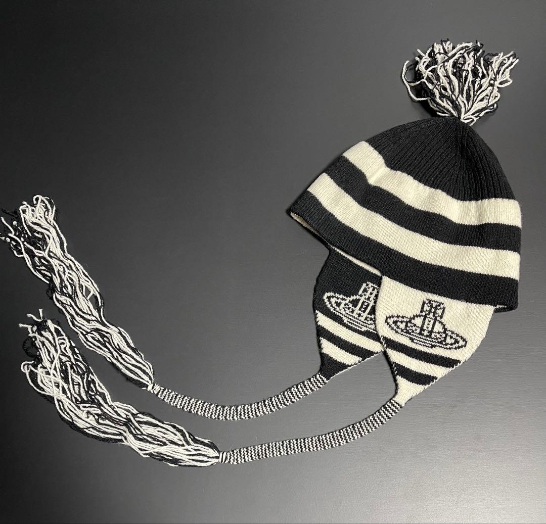 廃盤レア2022年復刻版★美品正規品ヴィヴィアン耳当て付きニット帽 黒白NANA