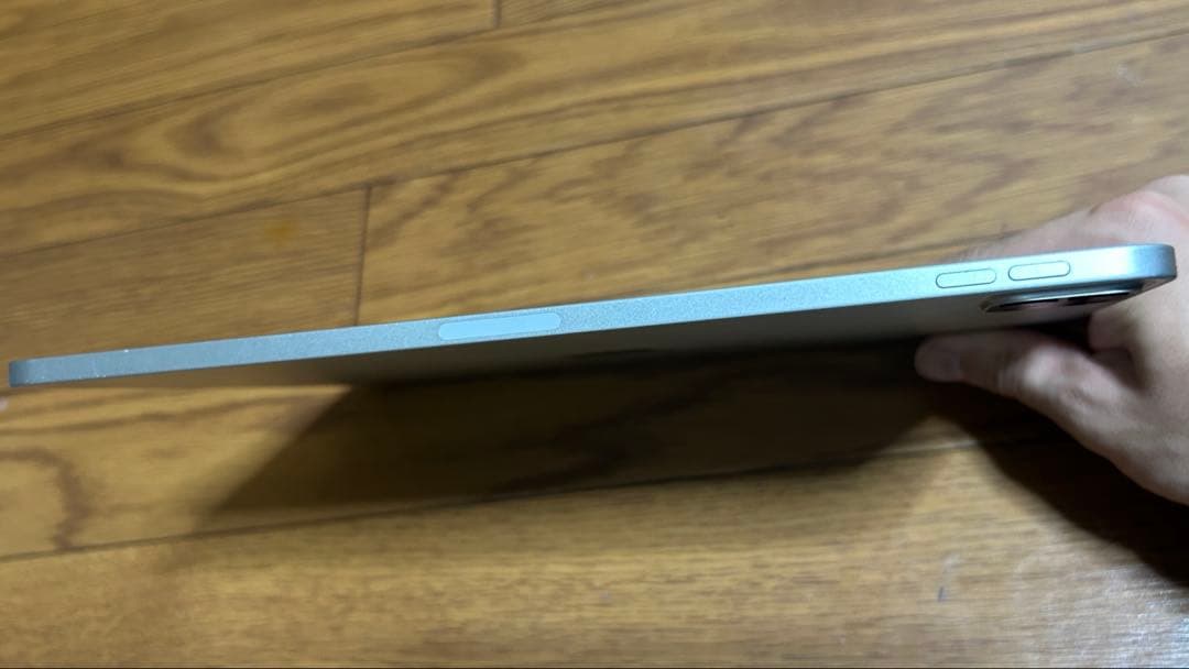 Riz今日限定値下げ中　iPad Pro 11インチ 第二世代　256GB