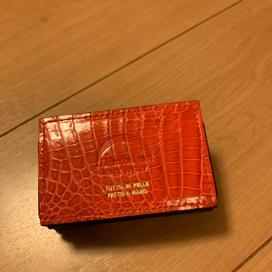 黒 レザー 二つ折り財布　ラルコバレーノ