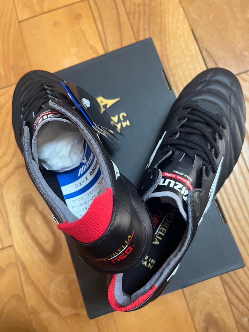 新品　旧型　超大特価　ミズノ　モレリア ネオ3 JAPAN 27.5cm