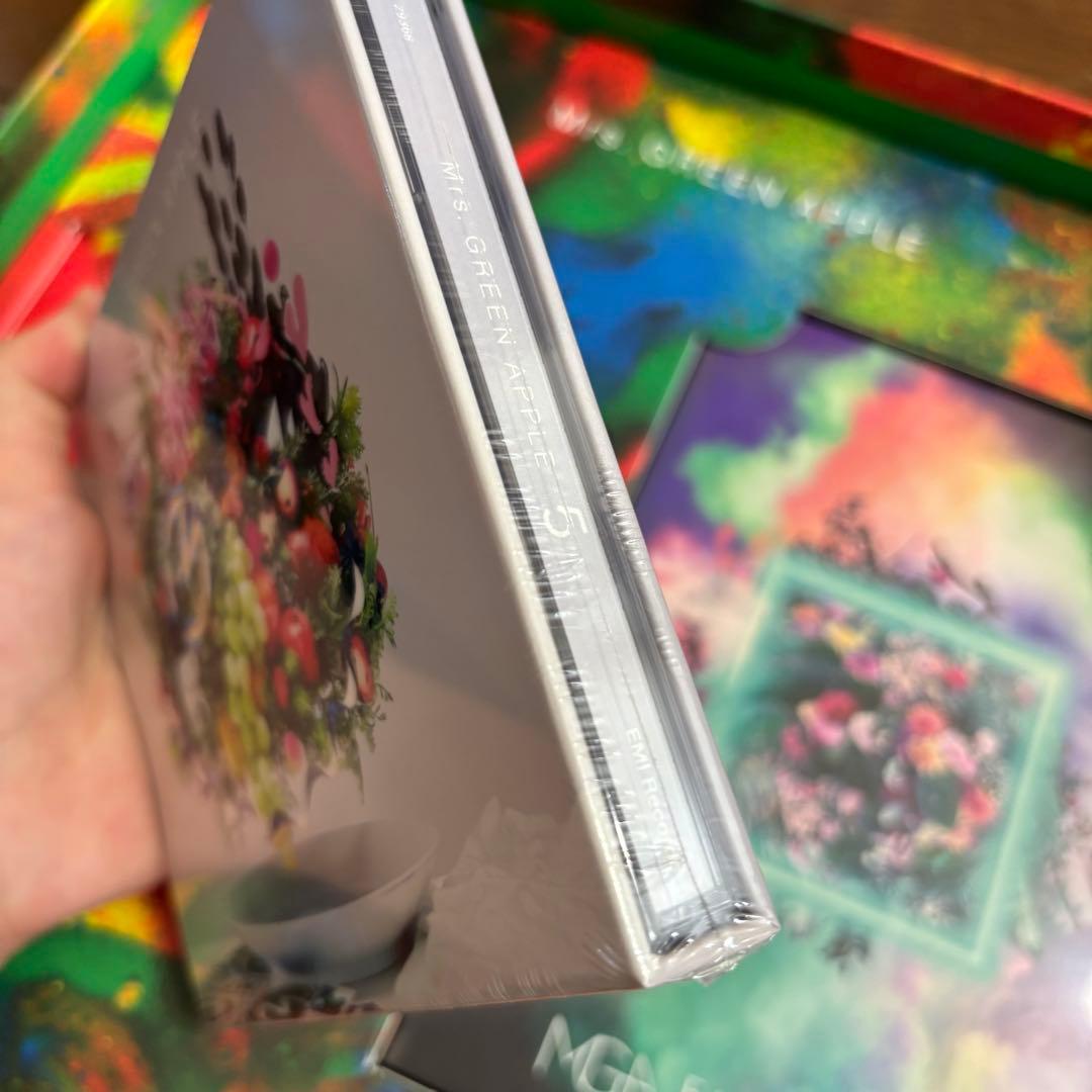 Mrs. GREEN APPLE 5 COMPLETE BOX [完全生産限定]
