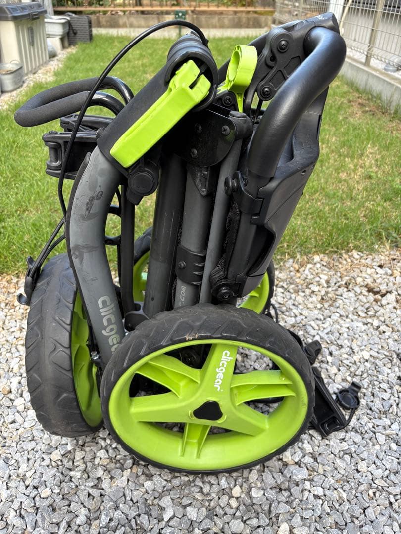clicgear: ゴルフ手押しカート(折りたたみ式) 豪