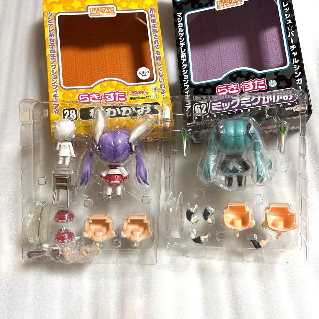 ねんどろいど　らき☆すた　泉こなた　柊かがみ　柊つかさ　高良みゆき　フィギュア