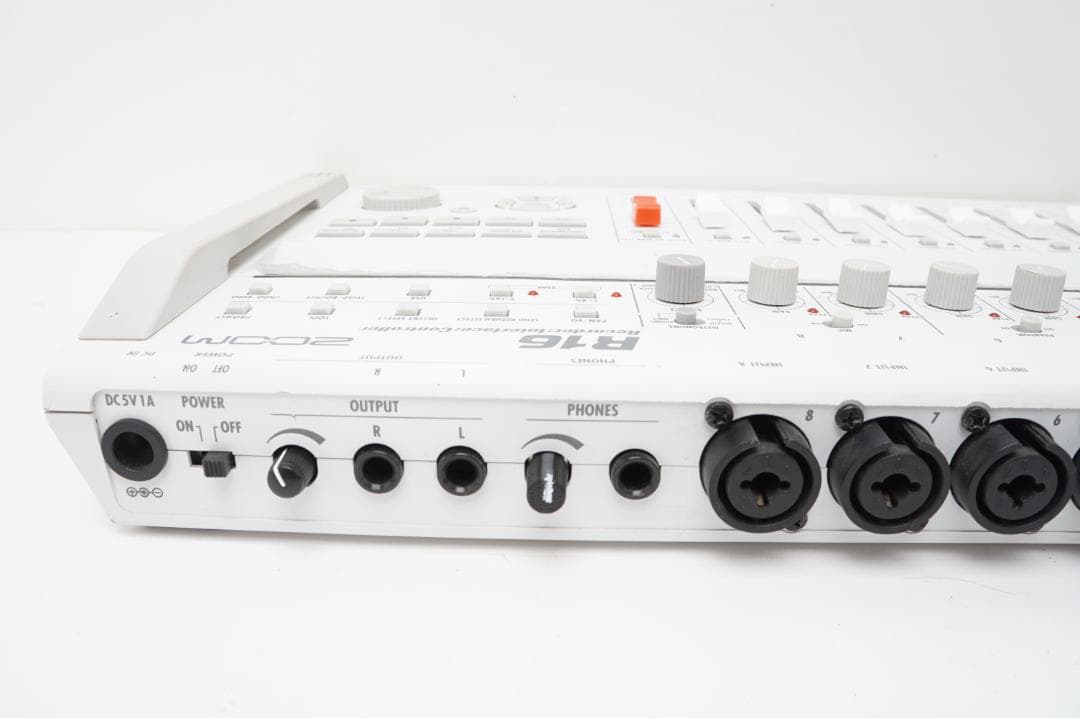 ＜訳あり動作品＞ZOOM R16 マルチトラックレコーダー