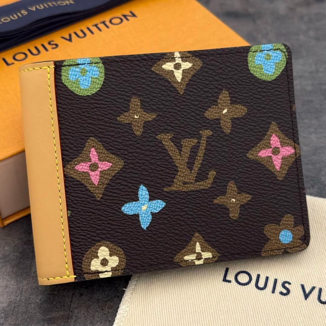 2024ss 新品⭐️ルイヴィトン ミュルティプル モノグラム・クラギー 折り財布