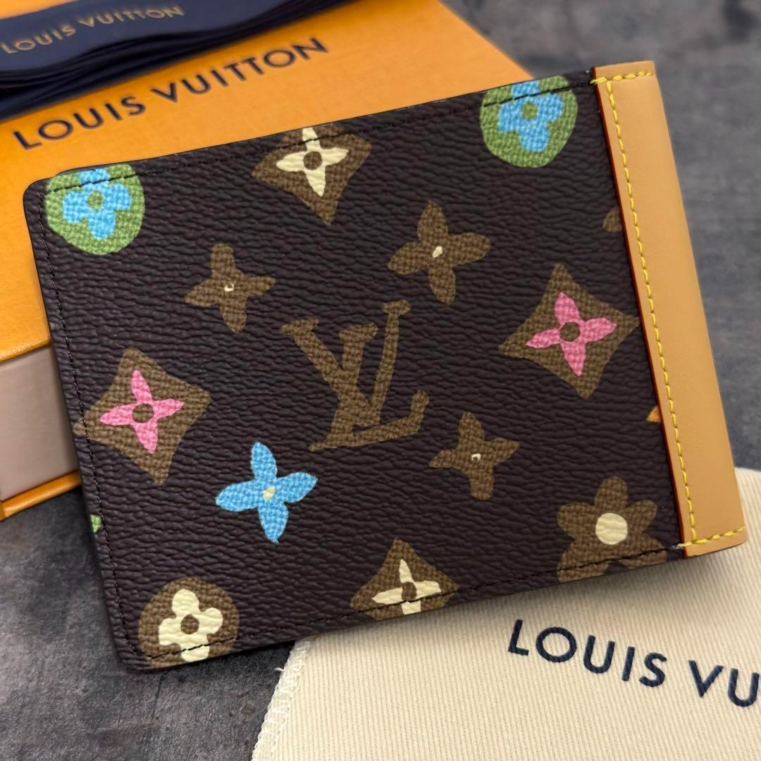 2024ss 新品⭐️ルイヴィトン ミュルティプル モノグラム・クラギー 折り財布
