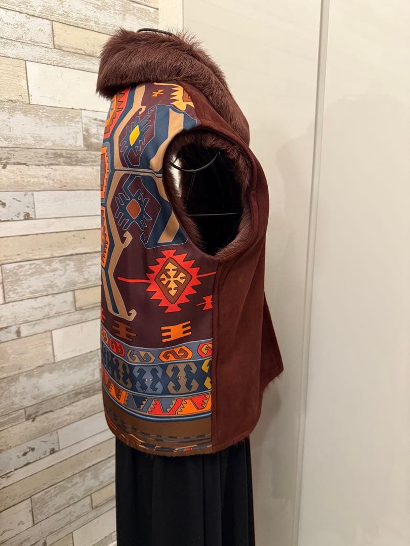 HERMES　毛皮のジレ　毛皮ベスト　リアルファー　エルメス　スウェード　1点物