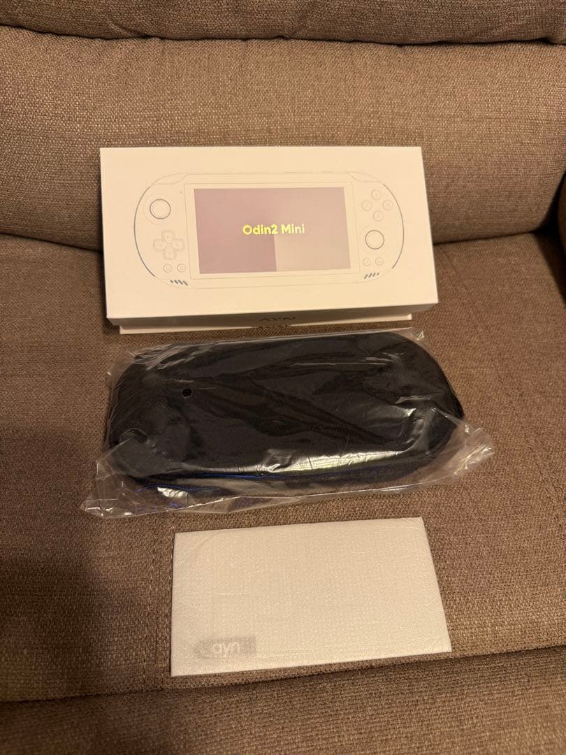 未開封 AYN odin2 mini pro 12gb 256gb Black