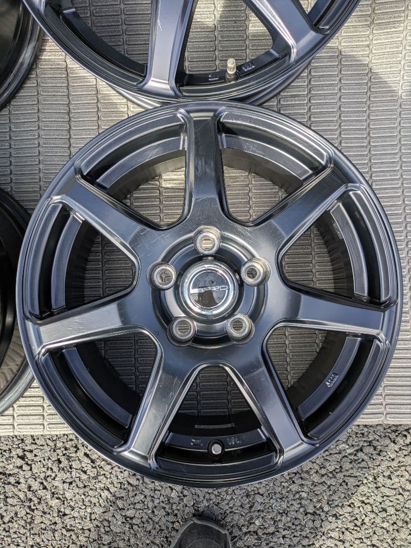 16インチ ホイール 6.5J 5H PCD114.3 ①