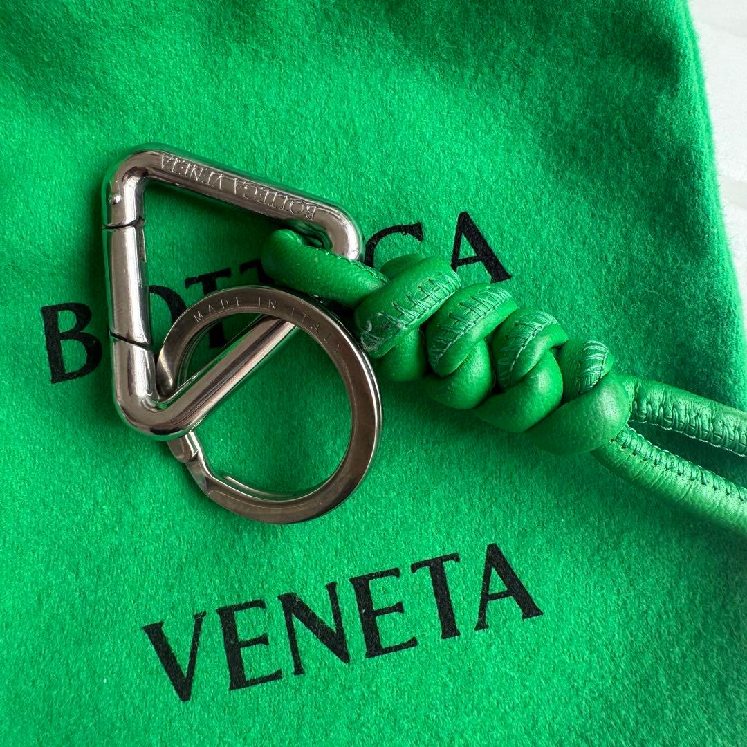 Bottega Veneta キーリング　パラキート