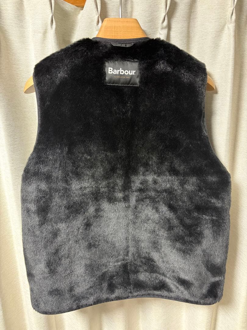 バブアーBarbour リバーシブルベスト