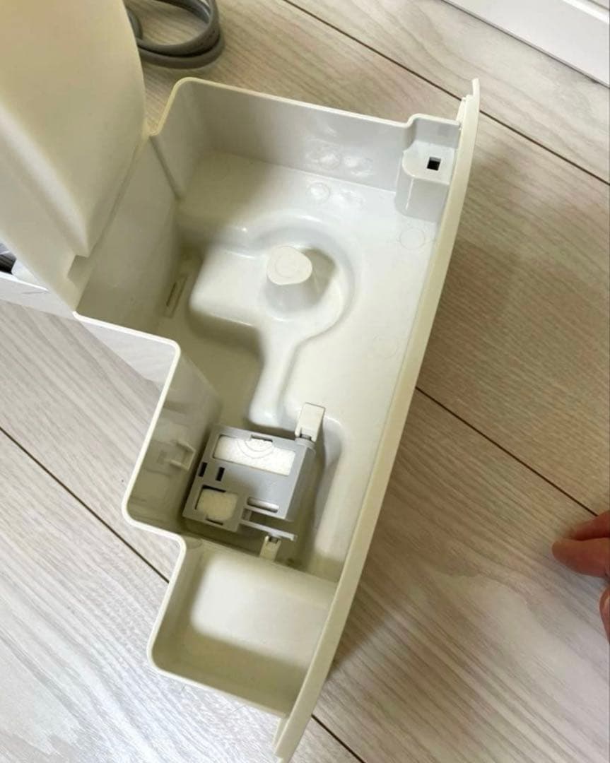 シャープ 加湿空気清浄機 KI-PX70-W 2022年製 プラズマクラスター