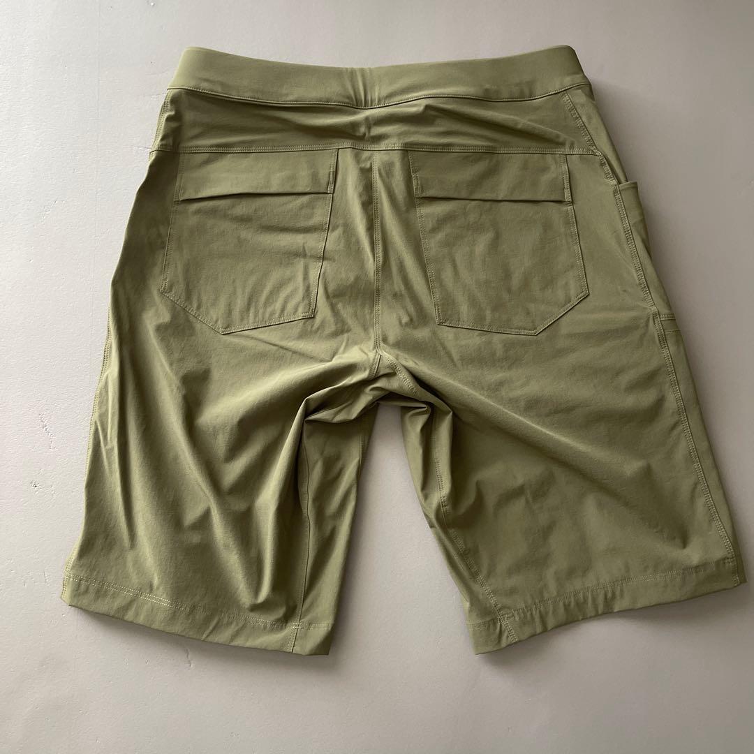 ARC'TERYX ショートパンツ