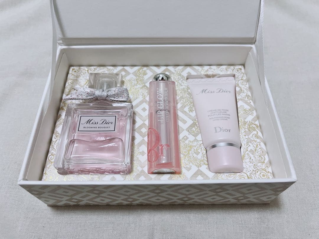 【新品】Dior コフレ ホリデー2024 ミスデイオール（限定品）