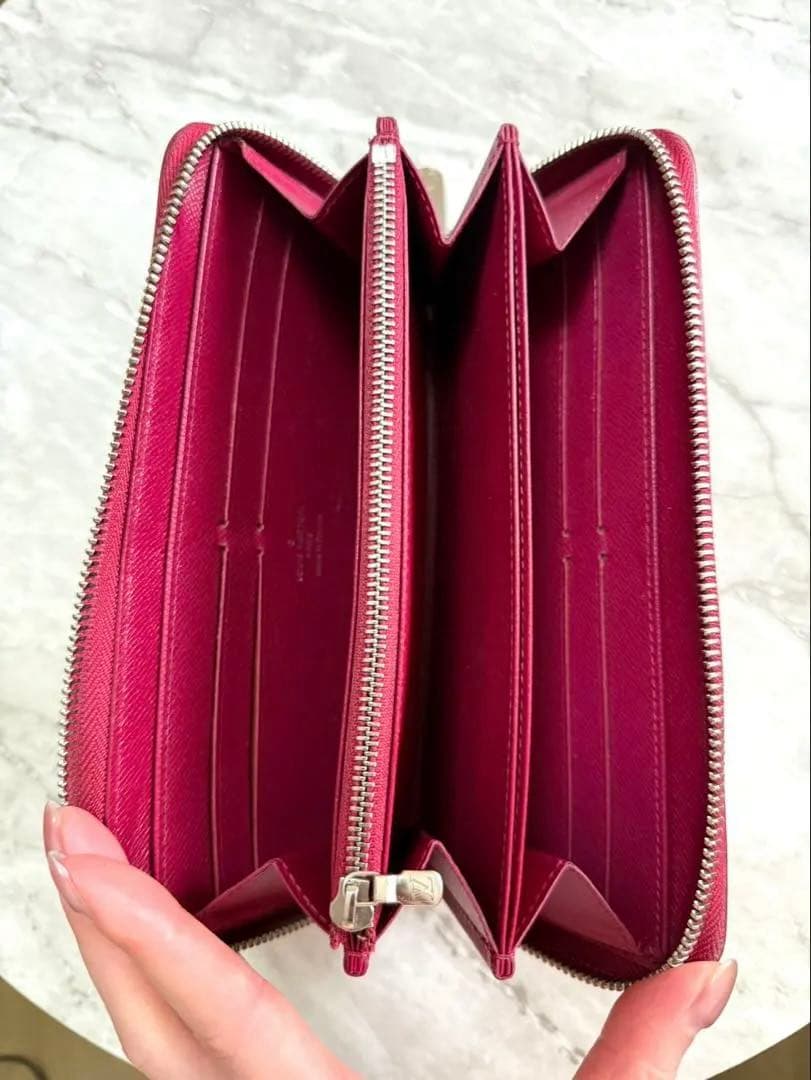 【ゆこ様】ルイヴィトン エピ ラウンドファスナー 長財布 フーシャ ピンク