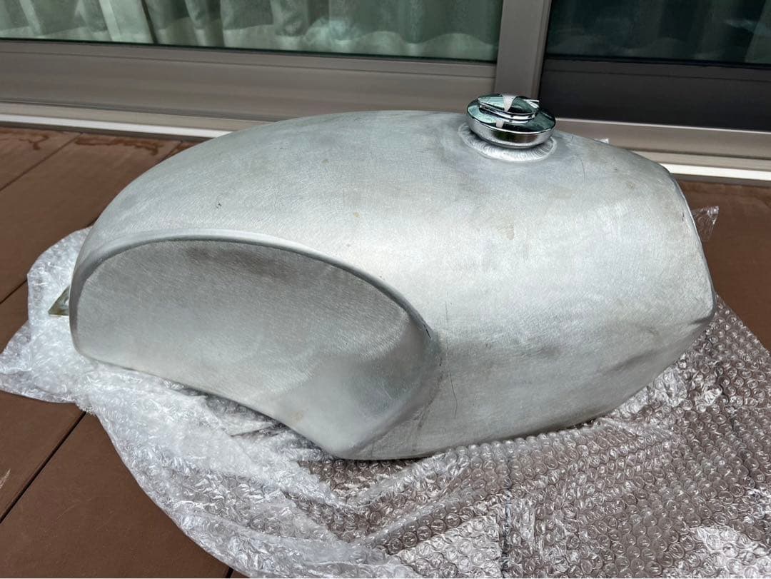 ホンダCB400SS アーバンカフェ タンク中古品 GB、カフェレーサーなどに