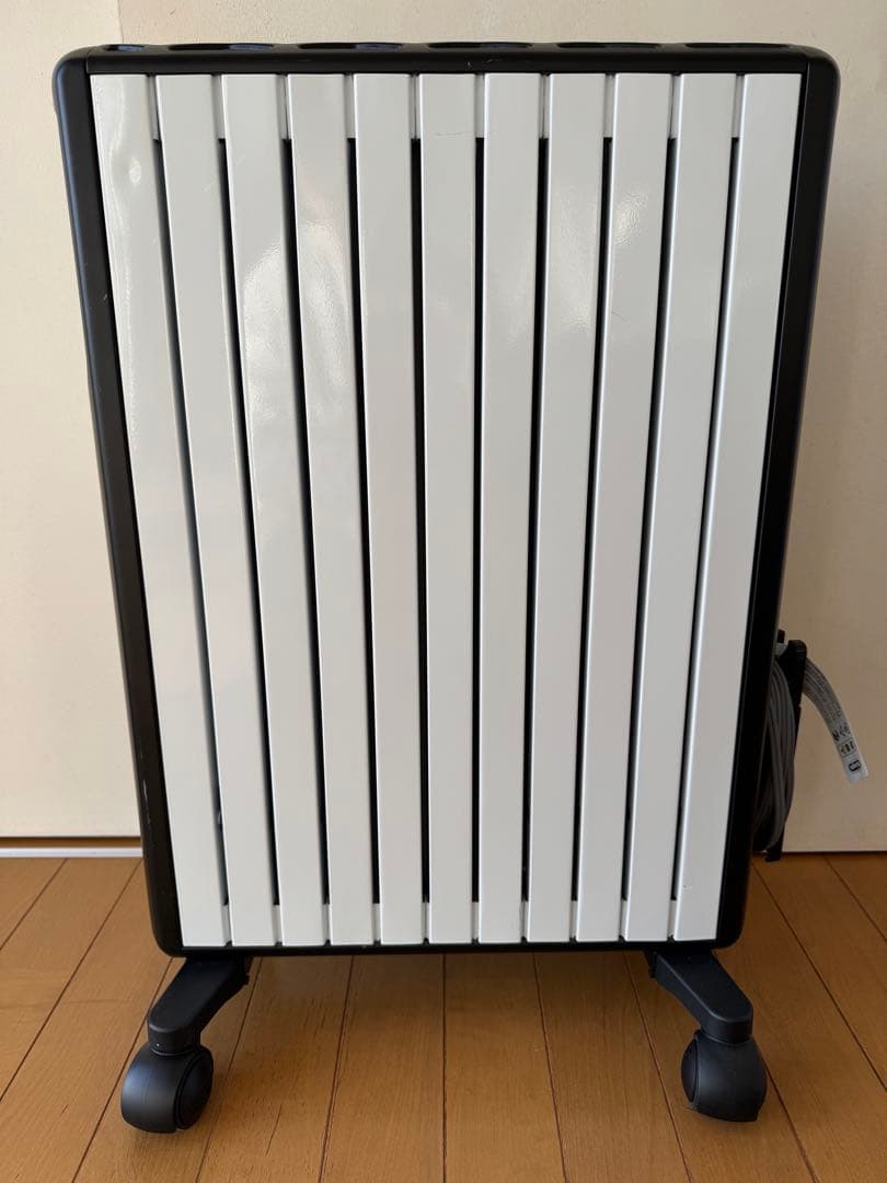 【美品】デロンギマルチダイナミックヒーターMDH15-BK