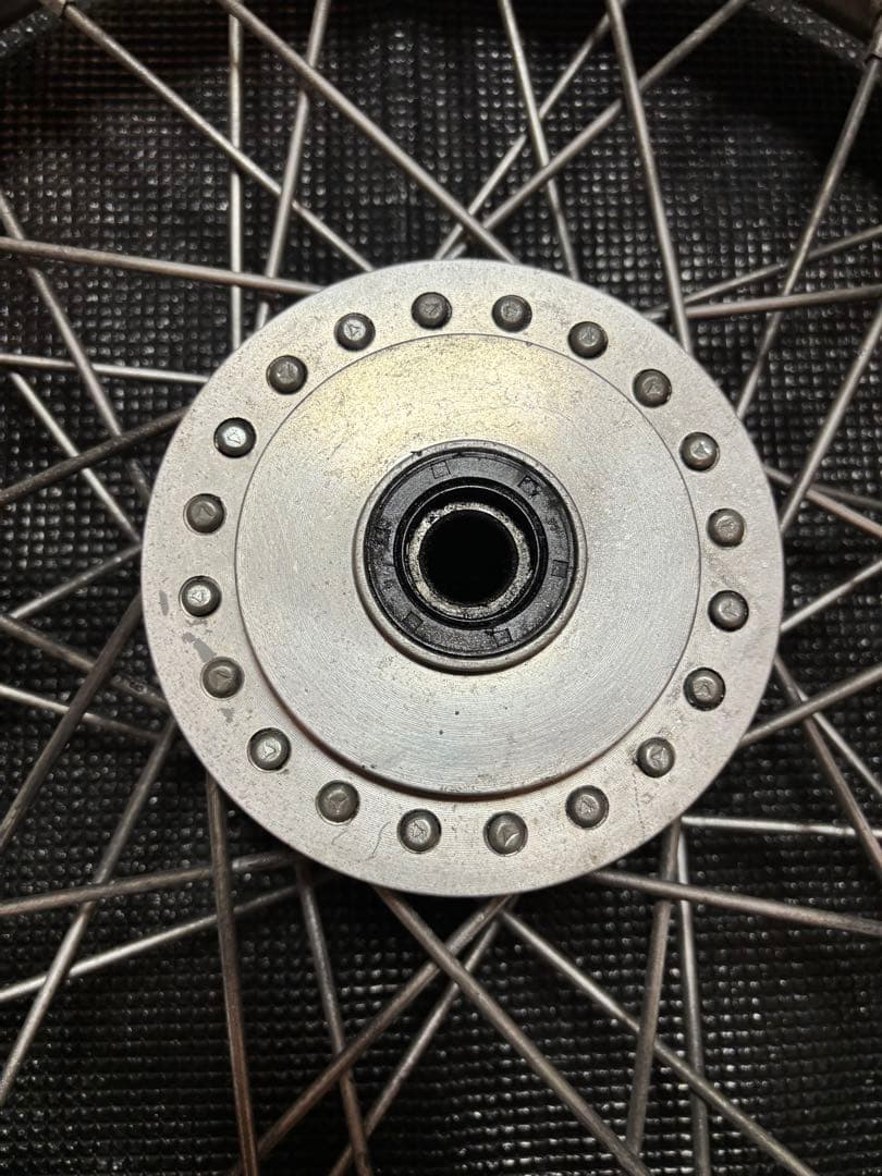 スポーツスター 19インチ純正フロントホイール 19×2.50