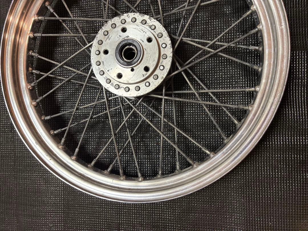 スポーツスター 19インチ純正フロントホイール 19×2.50