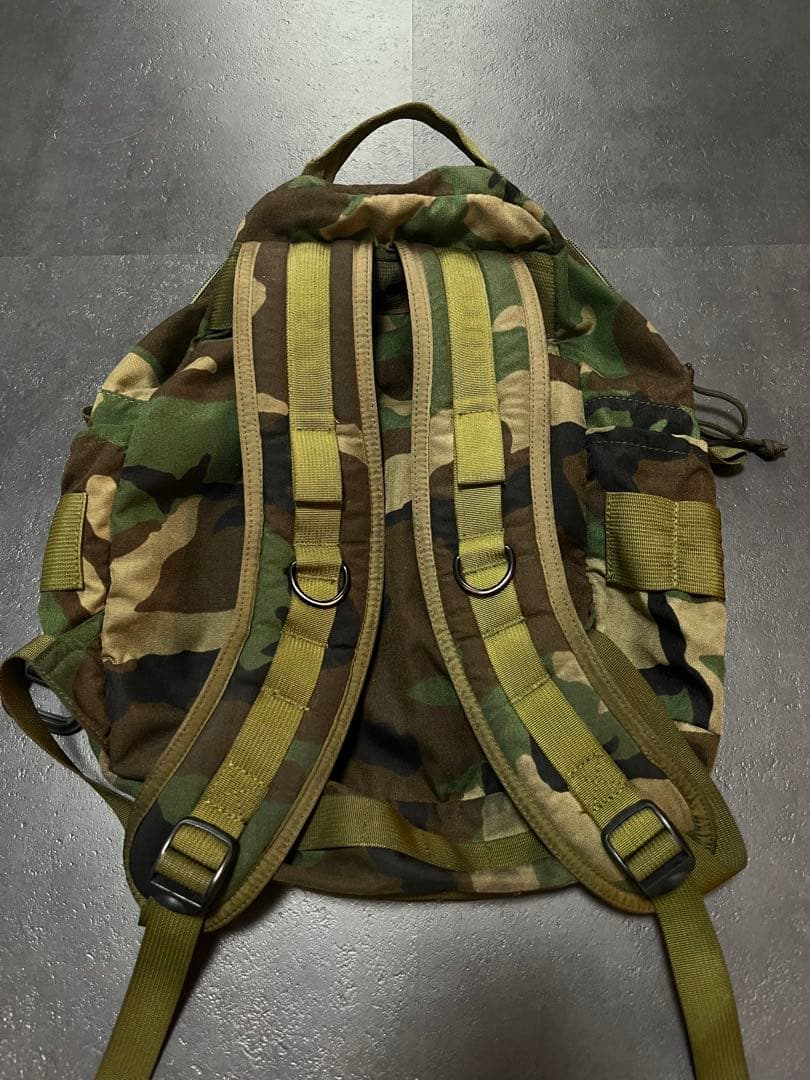 バッグ BRIEFING FLIGHT LIGHT SAC