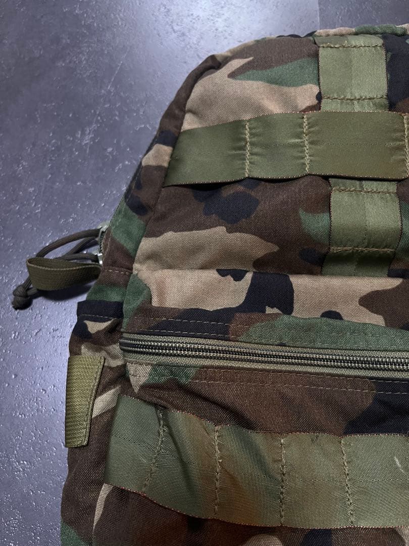 バッグ BRIEFING FLIGHT LIGHT SAC