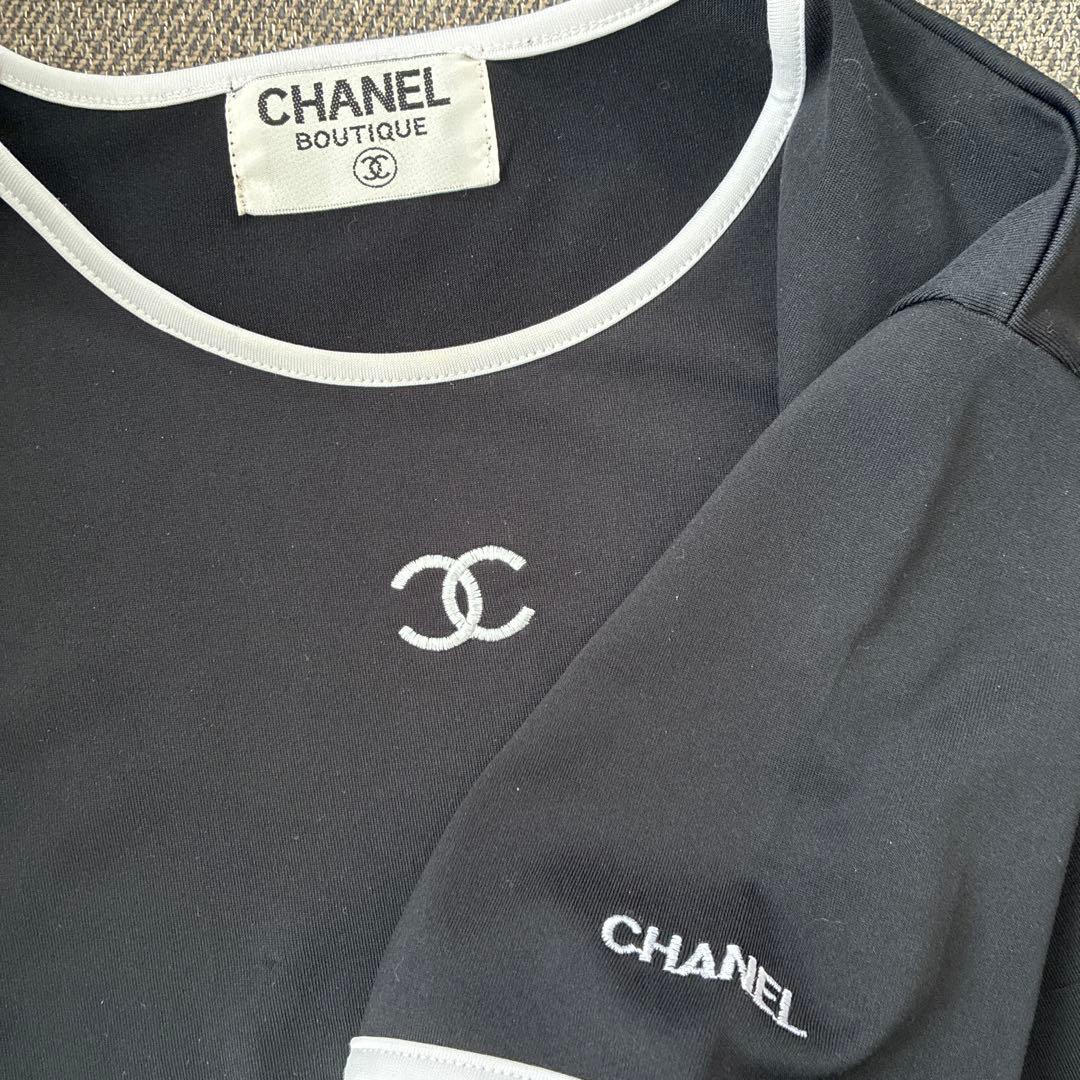 CHANEL ブラック カットソー 半袖