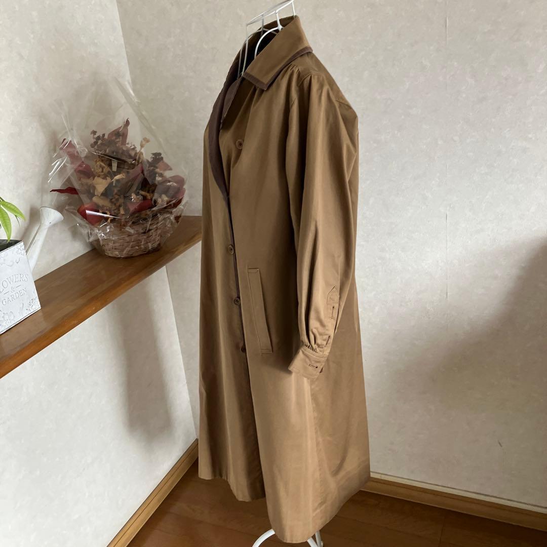 イヴ・サンローランコート　レディースMサイズ